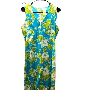 Excellent condition summer dress. Perfect for work or play.